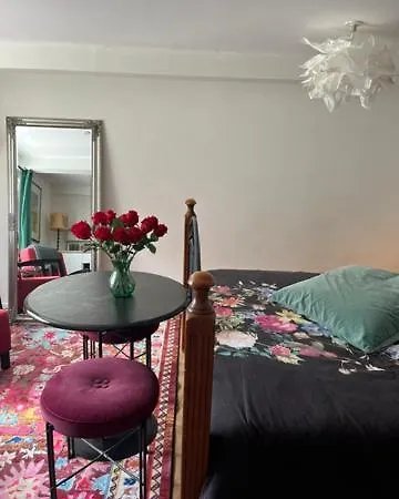 Quarto em Acomodações Particulares Bebabops *
